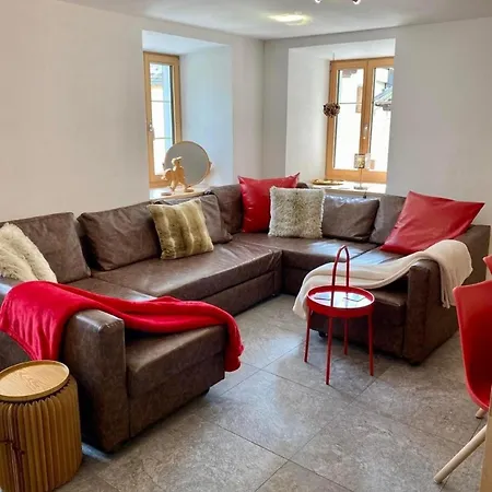 Stilvolle 1-6 Pers - Chasa32 Og Apartment