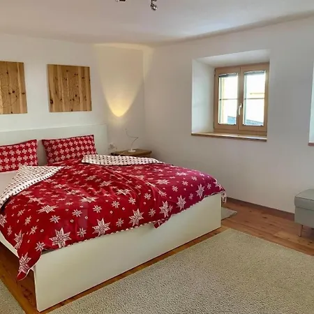 Stilvolle 1-6 Pers - Chasa32 Og Apartment