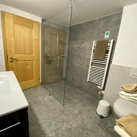 Apartment Stilvolle 1-6 Pers - Chasa32 Og Guarda